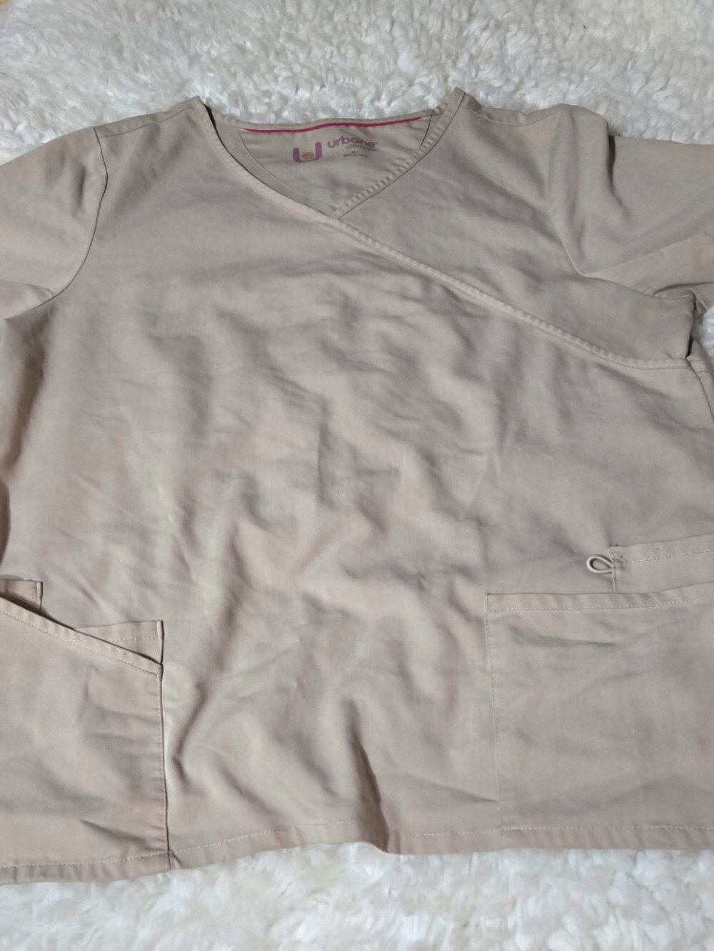 Urban One Women’s Beige/Taupe Mock Wrap Scrub Top – Multi-Pocket Short Sleeve XL